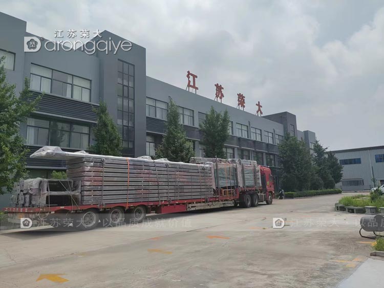 河北公交站臺(tái)第二批發(fā)貨